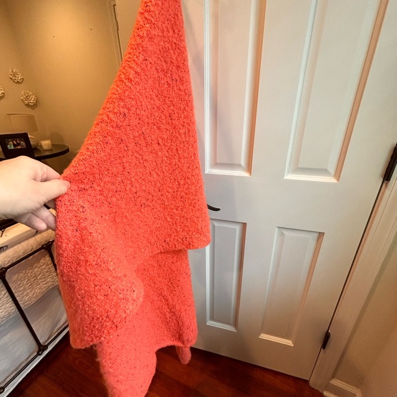 ANTHROPOLOGIE scarf/wrap - Picture 5 of 6